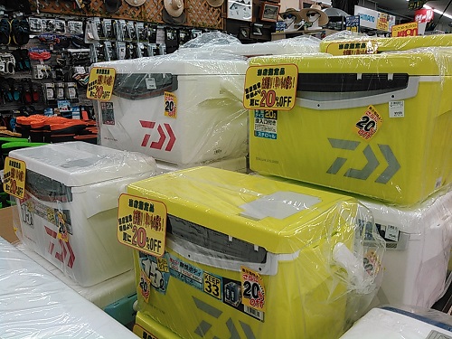 ダイワの人気クーラーがレジにてさらに20％オフです！