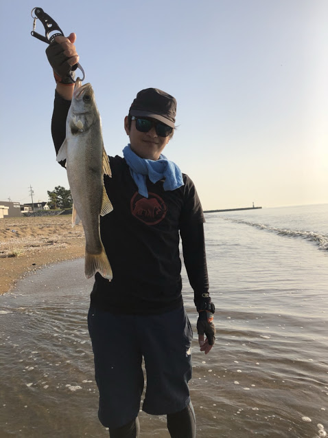 D9A46B76-EC80-460E-A68D-5F664BC7FC2F