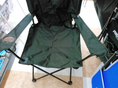 ゆっくり座りながら釣りを楽しみませんか？