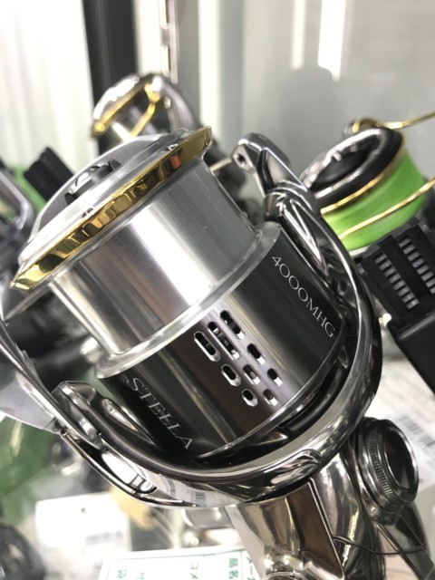 200d8163-0b2d-4e88-a571-ab11f4e3f098