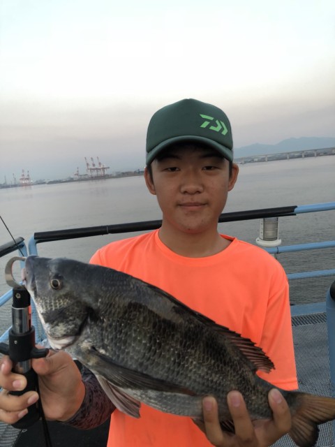 89284661-2913-43f9-9ca6-75bcd6fc38a3