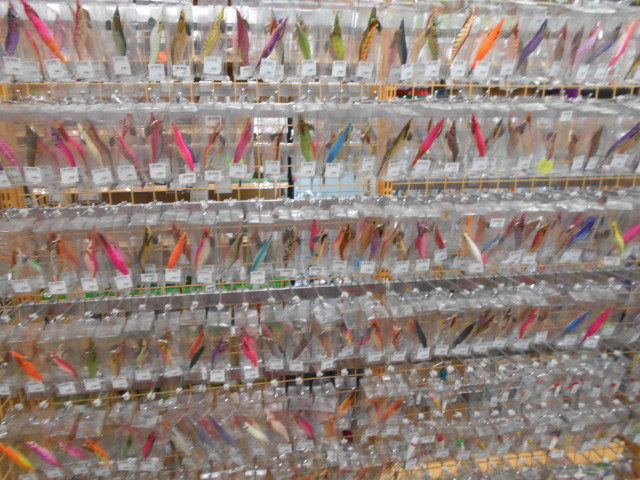 久々に中古モノ大量入荷しました！