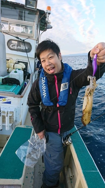 234c7677-d3a8-4031-ba91-b3d432a0131a