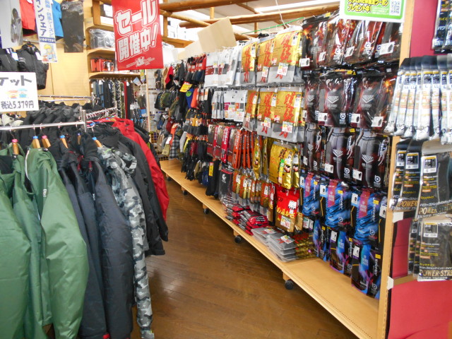 防寒コーナー日々進化中！！