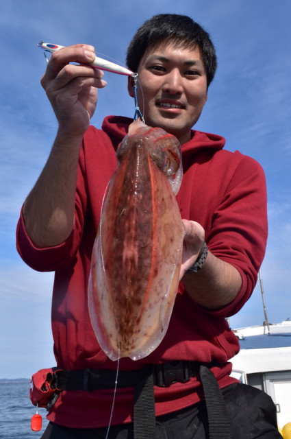 o0718108014305343610 (2)