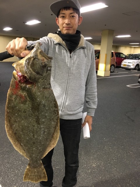 075 1201 ヒラメ58センチ