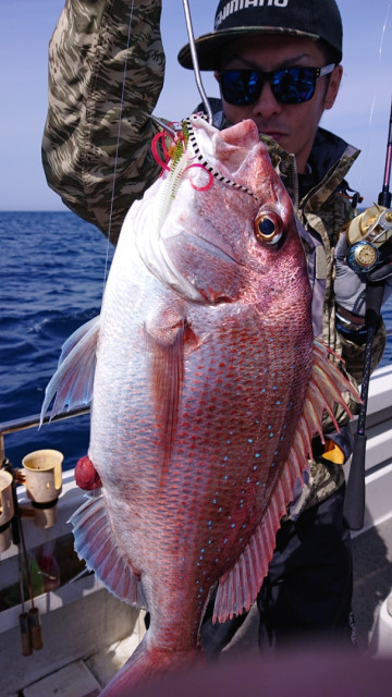 o0607108014375992615 (1)