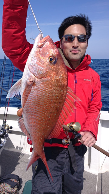 o0607108014375992627