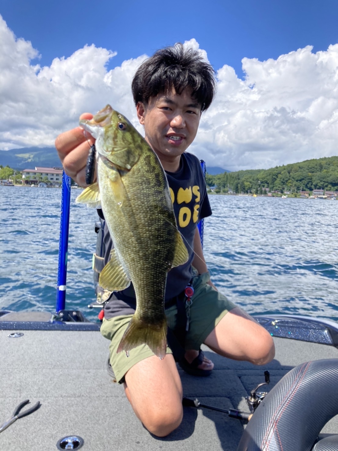 945F29C5-0DB6-42AC-A55D-A1046C4DCAE2