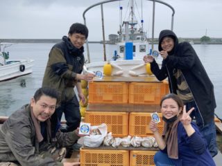 7B8F6556-A672-407B-9154-FA81FDA3F069