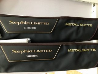 C9E0CD98-8BD3-427B-BC01-CA2F52B81382