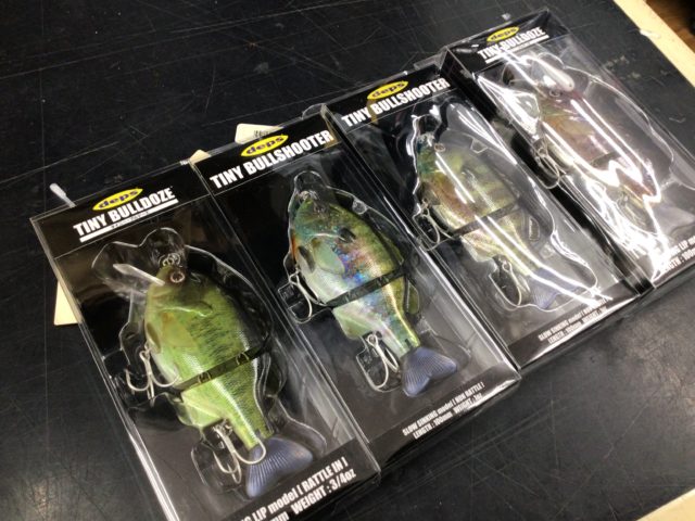 B7E7C45E-1044-42FB-A956-AF6171276227