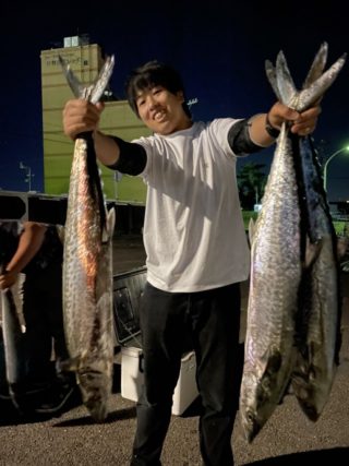 62DCEAE6-5B64-4981-A851-7F4E44A7AE15