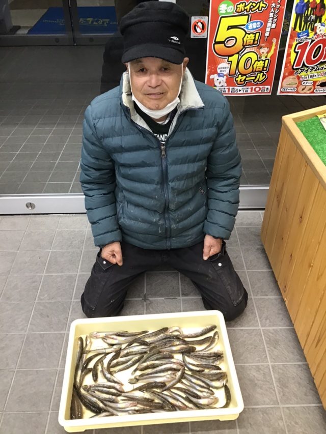 4C5BF244-D64A-4DC4-A7EC-423C7FB06F8A