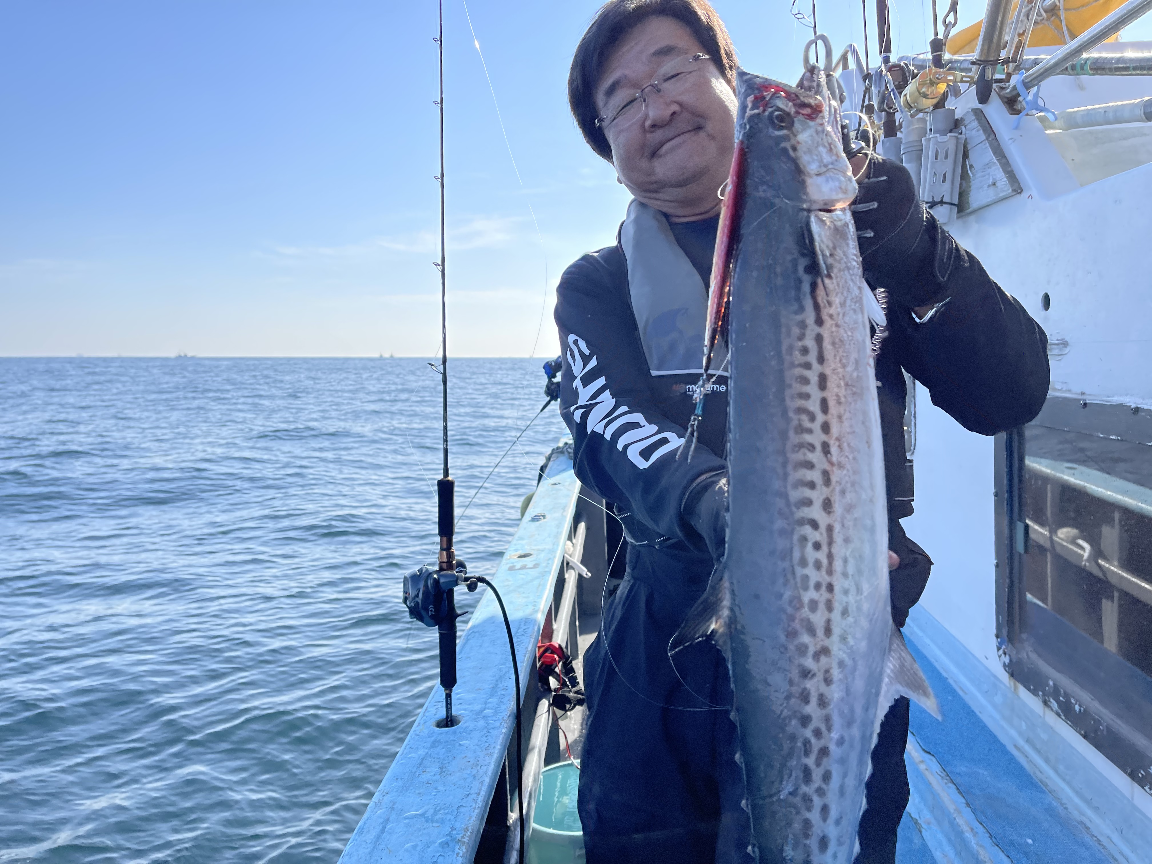 50E74E52-7217-4E46-A555-6E3394AE3123