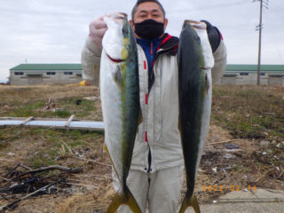 large-4183b9ecb00c1644bf8cd28af493bed2