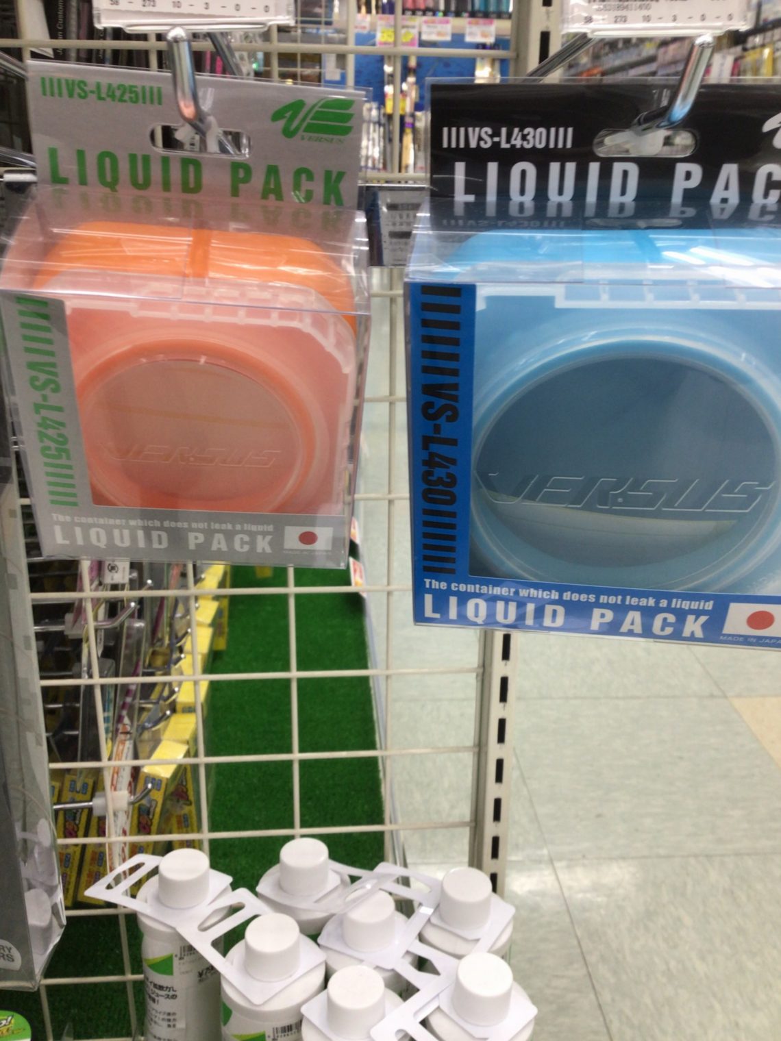 5CFA7BF7-4CAD-4D43-A4BB-46E0714ACA9A