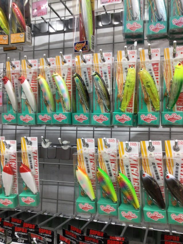 98B6A23A-B639-4B4E-88B1-F18E6425558C