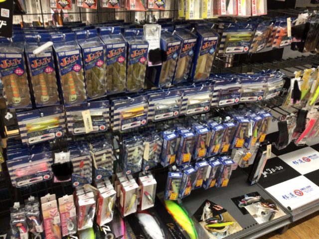 5CC43737-37AC-4650-B890-209E3BD0BE5A