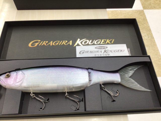 8B10FBD1-F1F3-4BBA-B0E3-55DA15B62B95