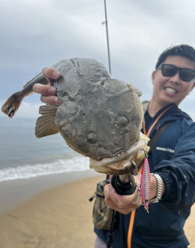 9FBDCB93-FFD7-4F6E-9F83-2D71FF023DB8