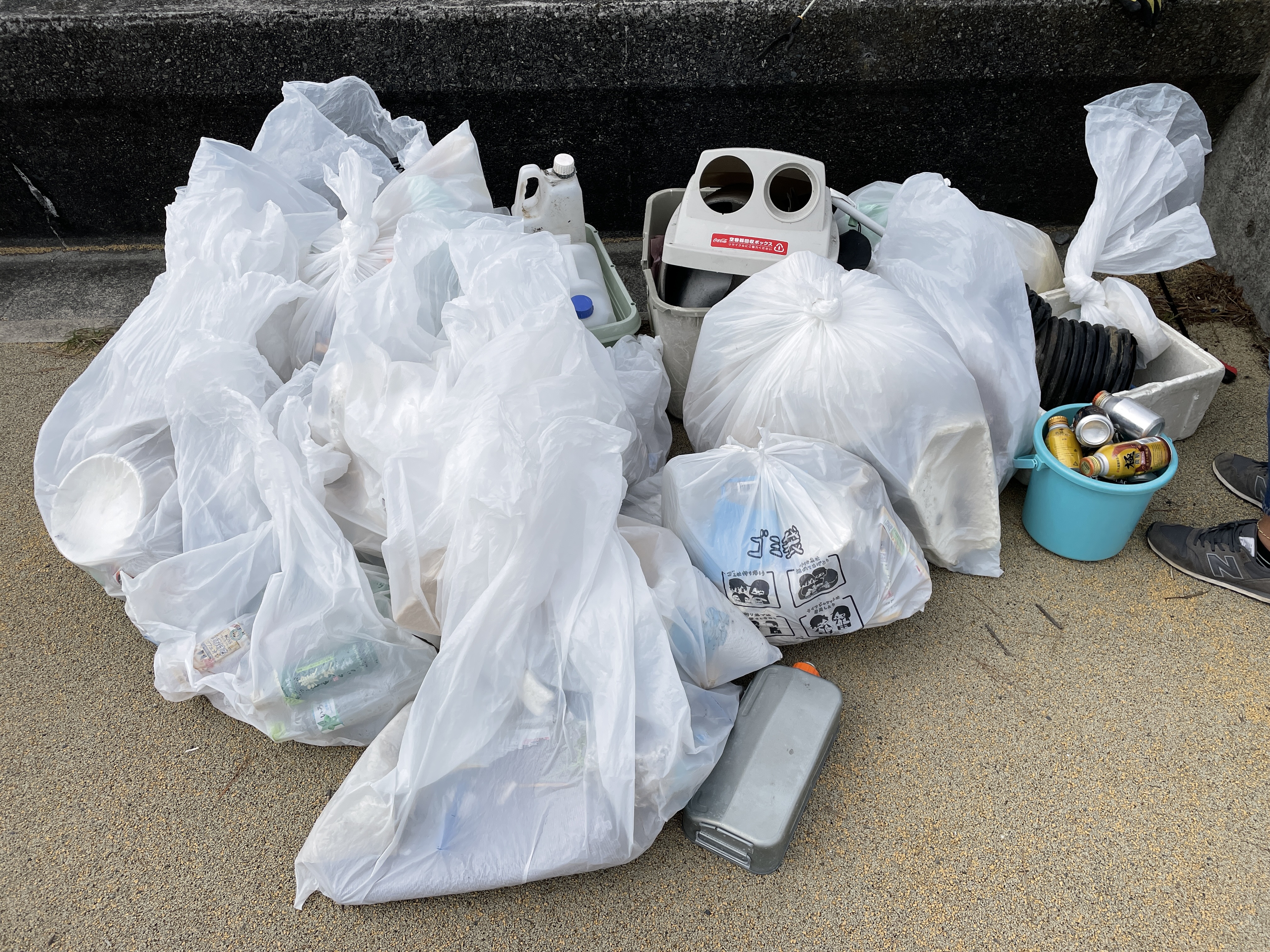 172E7E73-873C-424F-806D-02AA468BC117