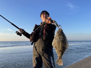 FEEC4512-9E7D-461C-BF6A-39F48F5BAC02