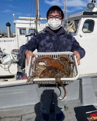 9748DB33-9B6B-4937-B026-6776D061B6F3