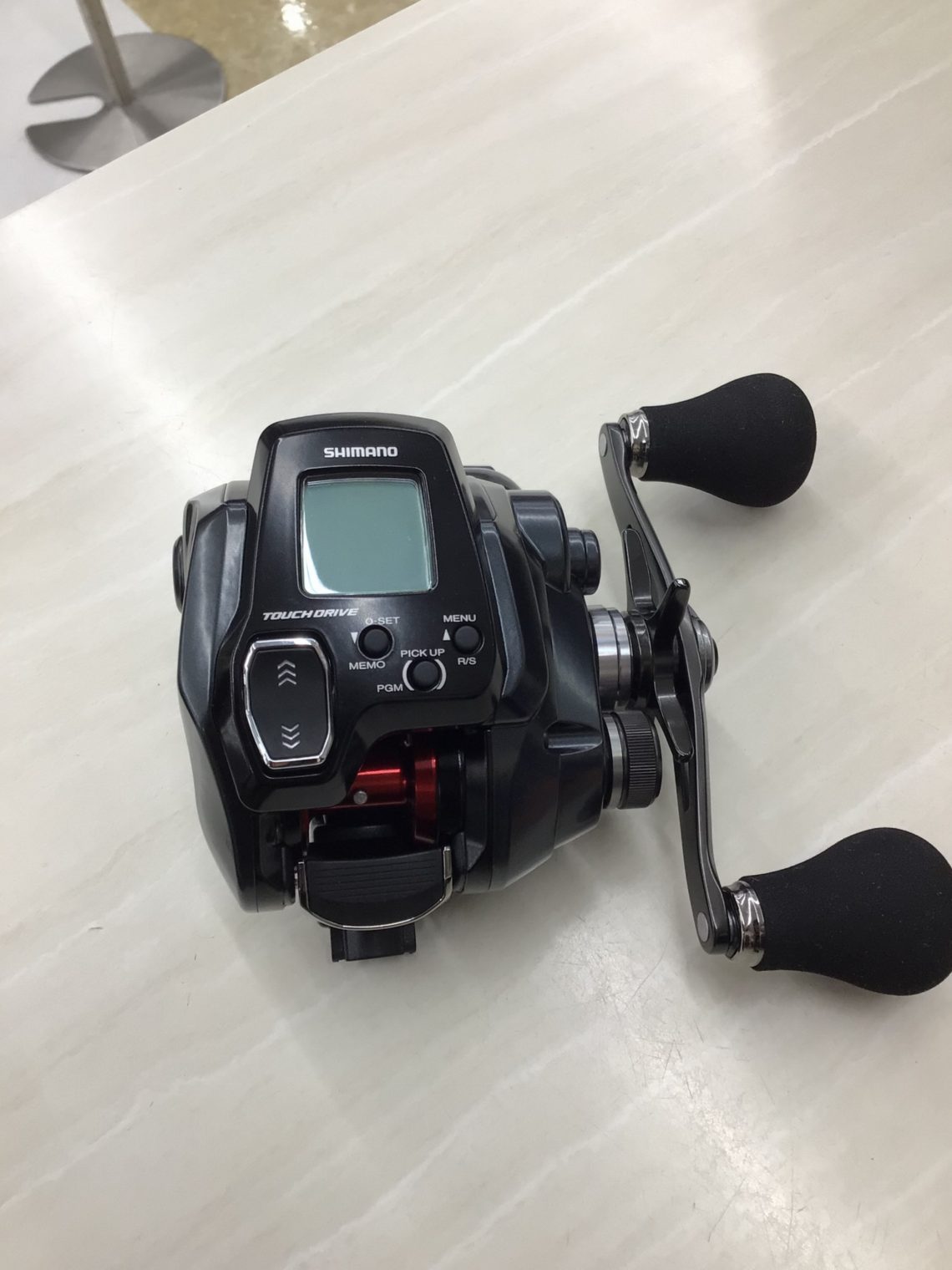 9BB0F7B5-E4D7-40E2-8FFD-0CD53021B71D