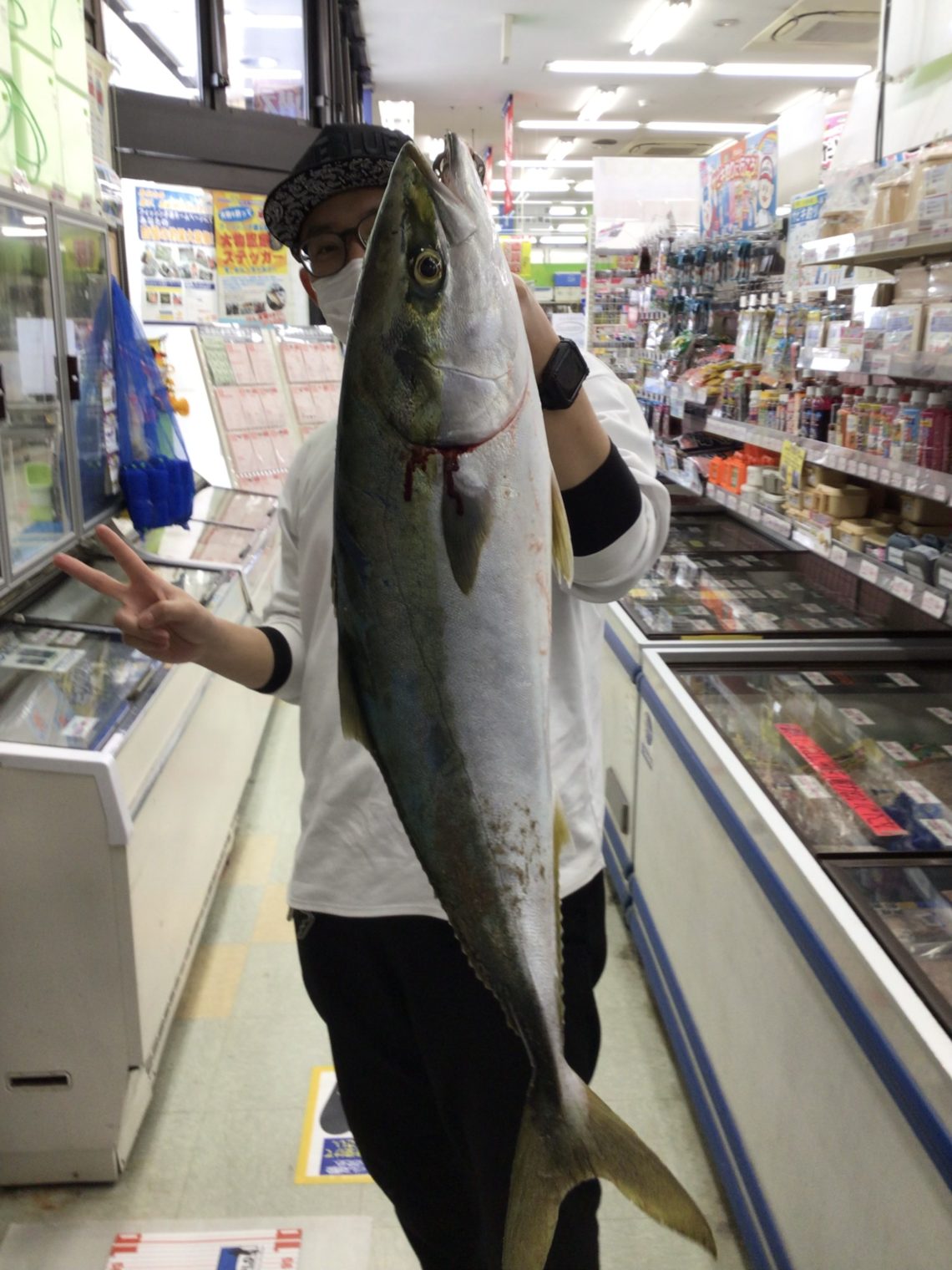 DB37698C-6700-45A1-ADE9-EC7A313F70A3