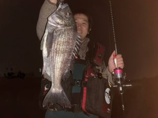 2EAB096F-1787-421E-BE6B-F91381E35ED3