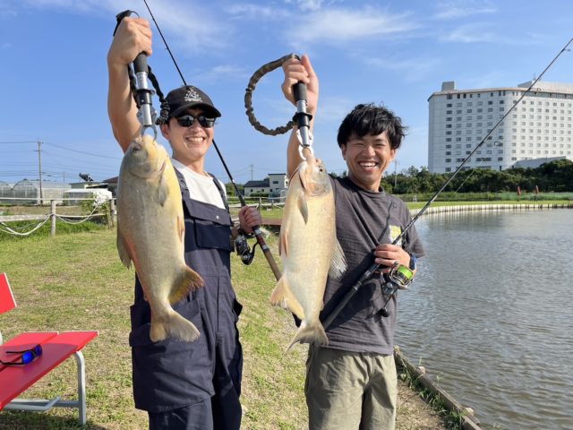 5A6AC922-2BA4-4C64-A5C8-06925119DBF1