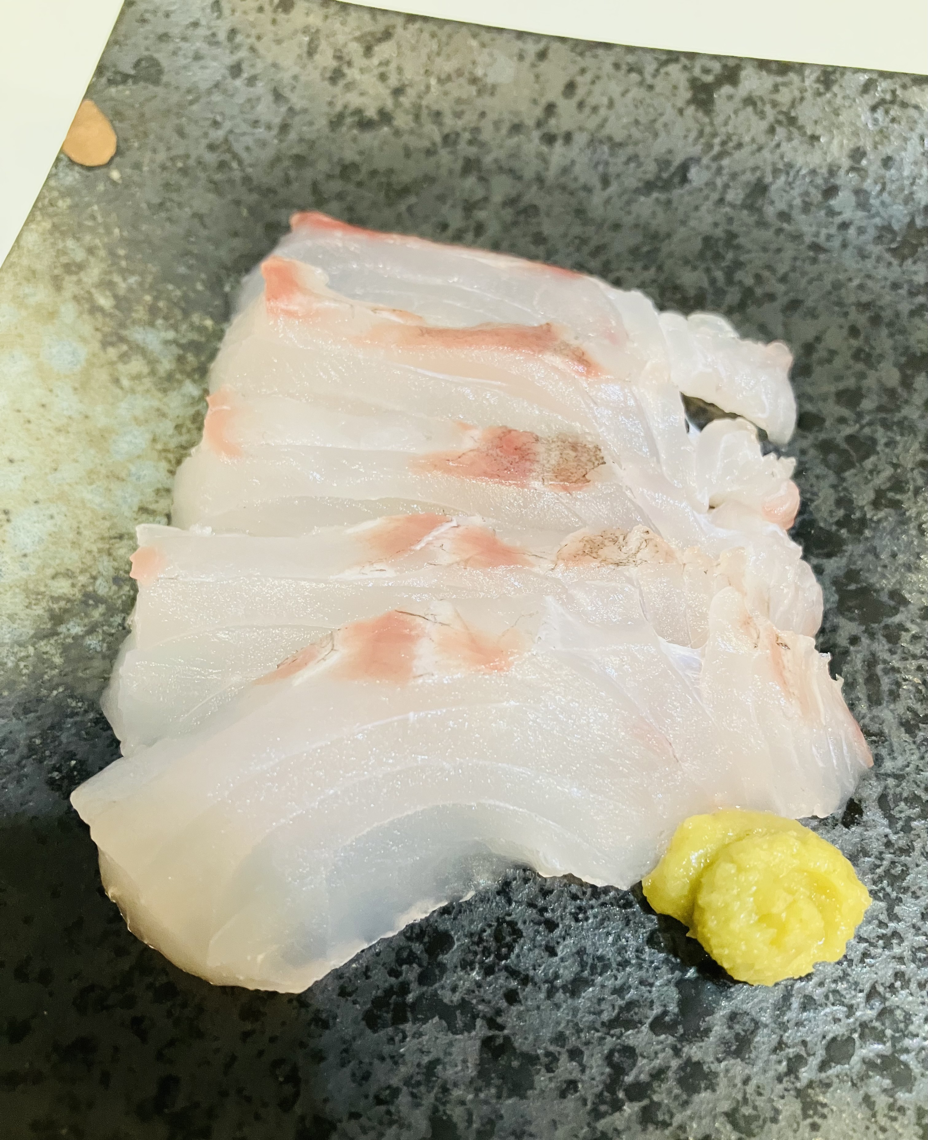 8F10F75A-9AB0-40D5-8E6F-C49768C1FDFD