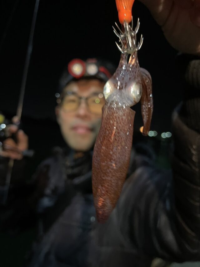 1731435576770-640x853