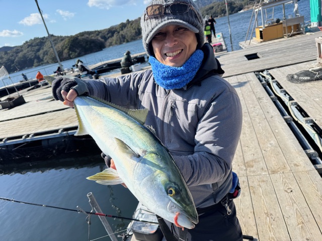 陸続きの海上釣り堀。はさま浦釣堀センターさんに行ってきました