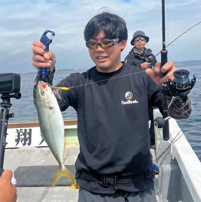 o1080144015682398125