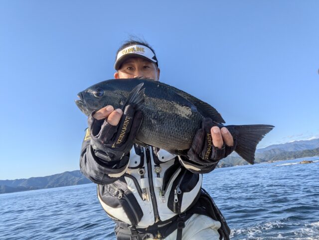 PXL_20251119_234911130