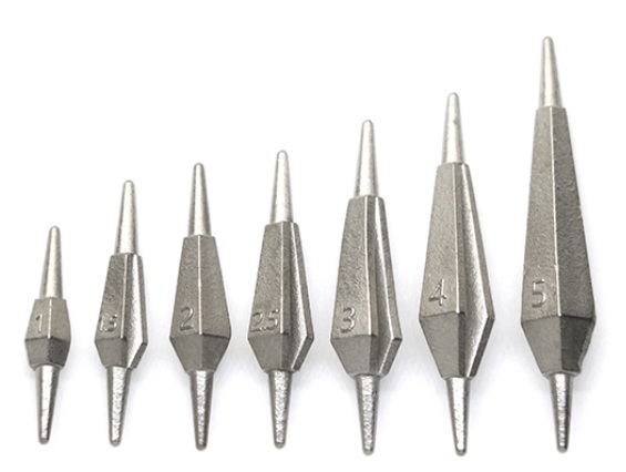 タイト888ルなし